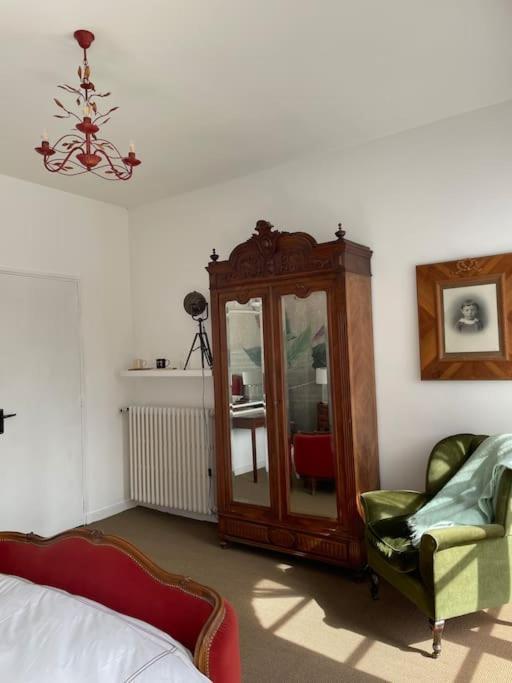 Holiday home Demeure Exceptionnelle Proche Du Chateau De Vire (Calvados)